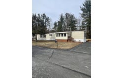 7 Labarge Drive, Plattsburgh, NY 12901