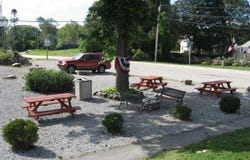 10 Shore Road, York, ME 03909