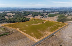 3340 Lichau Road, Penngrove, CA 94951