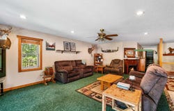 7555 E MITCHELL, PETOSKEY, MI 49770