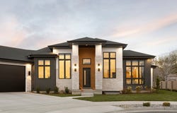 2996 E BONNIE LYNN Ln, Sandy, UT 84092
