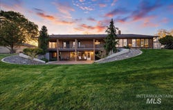 1760 Fairmont Dr, Weiser, ID 83672