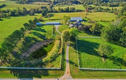 12182 State Highway Ee, Mountain Grove, MO 65711