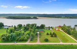 46603 Missouri St, Burbank, SD 57069