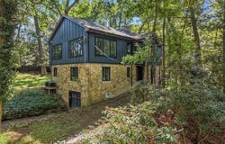 3024 E Bardonner Rd, Hampton, PA 15044