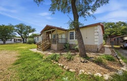 357 DALLAS ST, Bandera, TX 78003