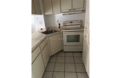 2194 W 60th St, Hialeah, FL 33016