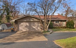 289 Beardsley Creek Drive, Blue Eye, MO 65611