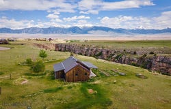 267 Hayfield Loop Trail, Ennis, MT 59729