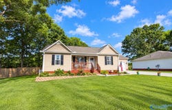 216 Temple Crossing, Arab, AL 35016
