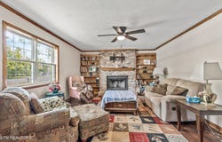 9438 Morgan County Hwy, Sunbright, TN 37872