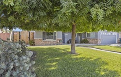 1749 E Kohn Avenue, Tulare, CA 93274