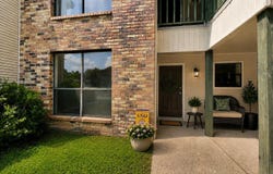 1806 S Brightside View Dr, Baton Rouge, LA 70820