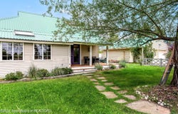 315 E HARPER Avenue, Driggs, ID 83422