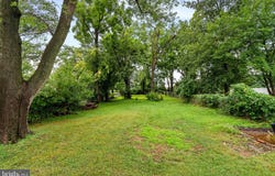 200 MAPLE Street, WARMINSTER, PA 18974