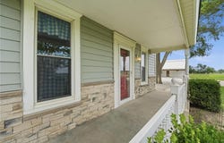2171 Eisenhower Road, Ottawa, KS 66067