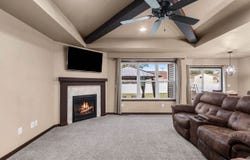 1124 HAROLD Drive, MENASHA, WI 54952