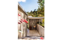 1290 Rancheros Rd, Pasadena, CA 91103