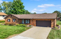 2 Carol Drive, Waterloo, IL 62298