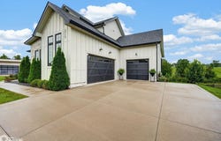 3717 Autumn Sage Circle, Norwalk, IA 50211