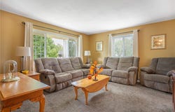 2431 Santa Rosa Drive, Kettering, OH 45440