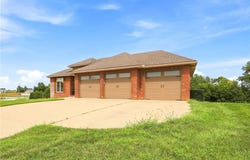 1227 Holland Square, Warrensburg, MO 64093