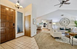 1920 E Paradise Avenue, Visalia, CA 93292