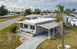 504 50TH AVENUE DR W, BRADENTON, FL 34207
