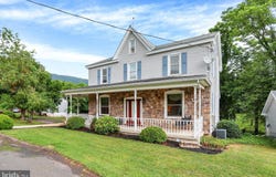 1112 STITZER RD, PITMAN, PA 17964