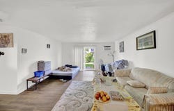 167 W Elk Trail, Carol Stream, IL 60188