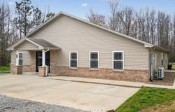 615 S 2nd Street, Central City, KY 42330