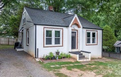 331 5th Avenue SE, Hickory, NC 28602
