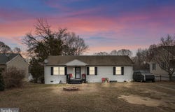 514 ALBROUGH Boulevard, COLONIAL BEACH, VA 22443