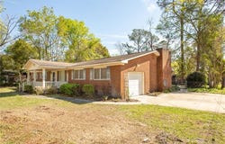 902 Stanton Avenue, Waycross, GA 31503