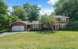 16 Stephens Drive, Tarrytown, NY 10591