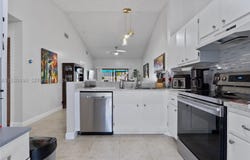 2720 S Oakland Forest Dr, Oakland Park, FL 33309