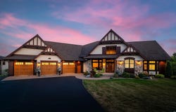 580 Marshall St, Duluth, MN 55803