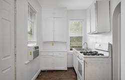 620 Cook Avenue E, Saint Paul, MN 55130