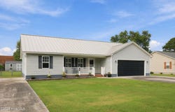 107 Fodder Drive, Hubert, NC 28539