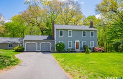 72 Kingfisher Circle, South Windsor, CT 06074