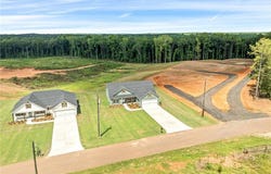 1097 30th St, Valley, AL 36854