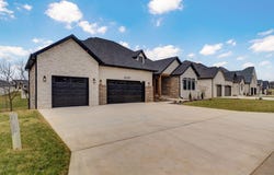 6063 S Dollison Avenue, Springfield, MO 65810
