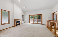 815 Wescott Square, Eagan, MN 55123