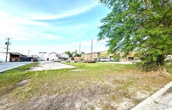 S Curran Ave, Picayune, MS 39466