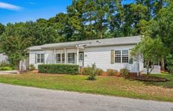 4429 Manitook Dr., Little River, SC 29566