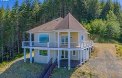46345 DEMENT CREEK Rd, MyrtlePoint, OR 97458