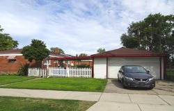 28014 Lorraine Avenue, Warren, MI 48093