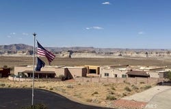 32 Lake View Dr, Greenehaven, AZ 86040
