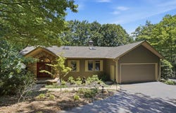 532 Cherokee Trl, Big Canoe, GA 30143