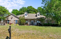 11994 Aspenwood Drive, Moundville, AL 35474
